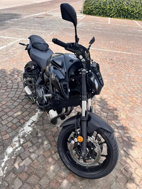 Yamaha MT-07 (2021 - 24) (2)