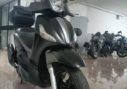 Piaggio Beverly 350 SportTouring ie ABS (2011 - 17) usata