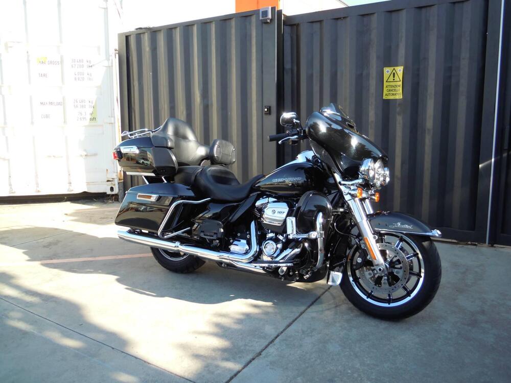 Harley-Davidson 107 Electra Glide Ultra Limited (2017 - 18) - FLHTK (3)