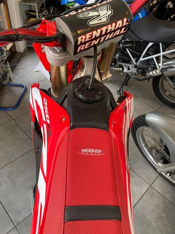 Honda CRF 250 R (2019) (4)