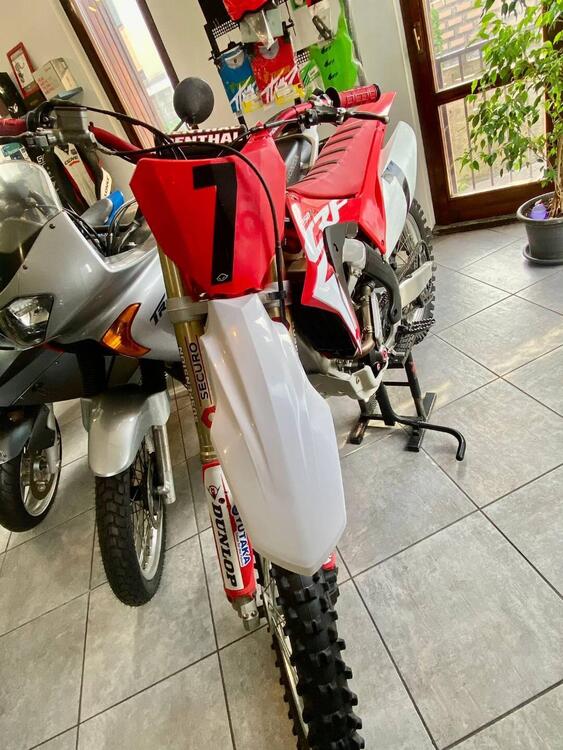 Honda CRF 250 R (2019) (5)