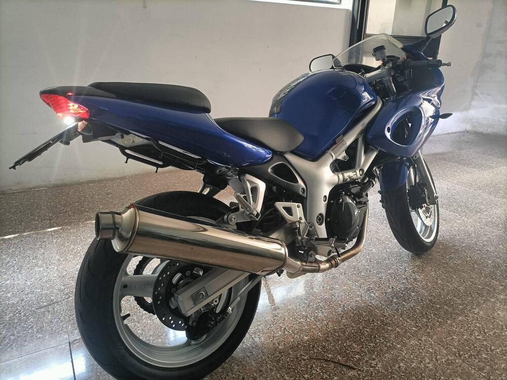 Suzuki SV 650 S (1999 - 02) (4)