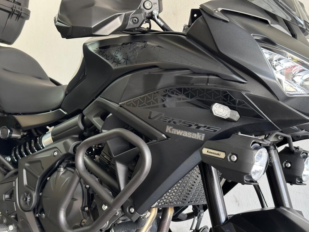 Kawasaki Versys 650 Tourer Plus (2022 - 24) (2)