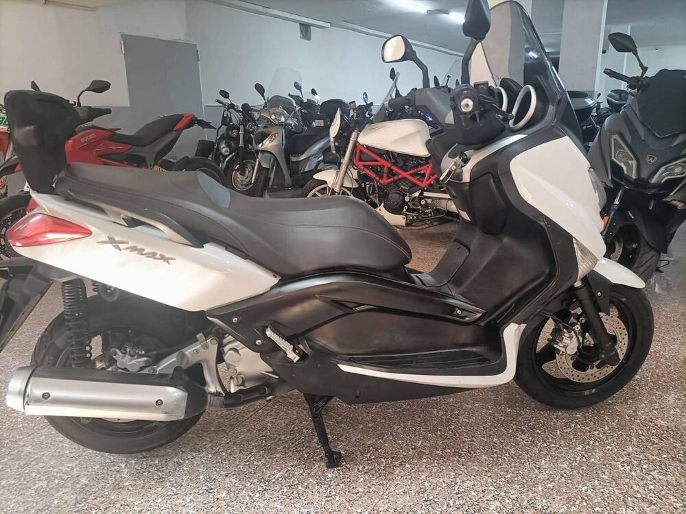 Yamaha X-Max 250 (2010 - 13) (3)