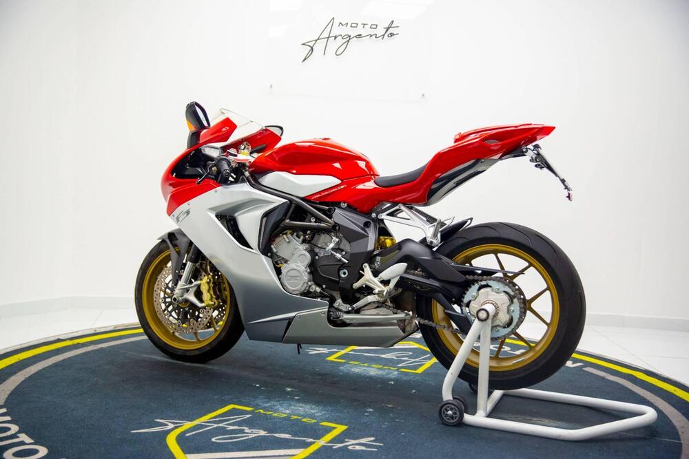 MV Agusta F3 675 (2011 - 15) (5)