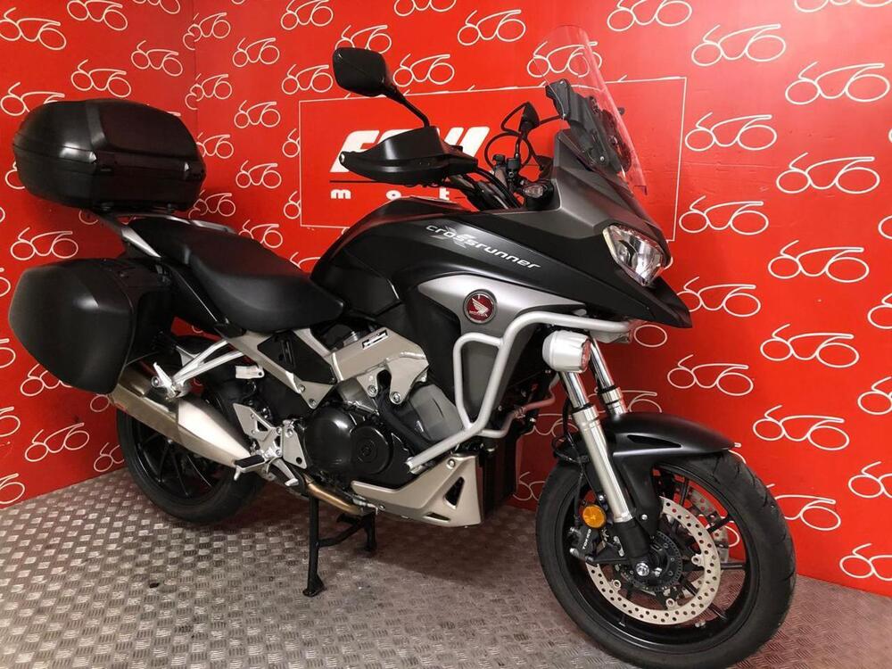 Honda Crossrunner Travel Edition ABS (2015 - 16) (2)