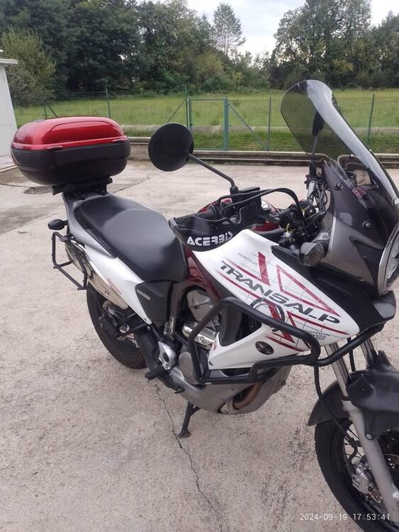 Honda Transalp XL 700 V (2007 - 2013) (4)