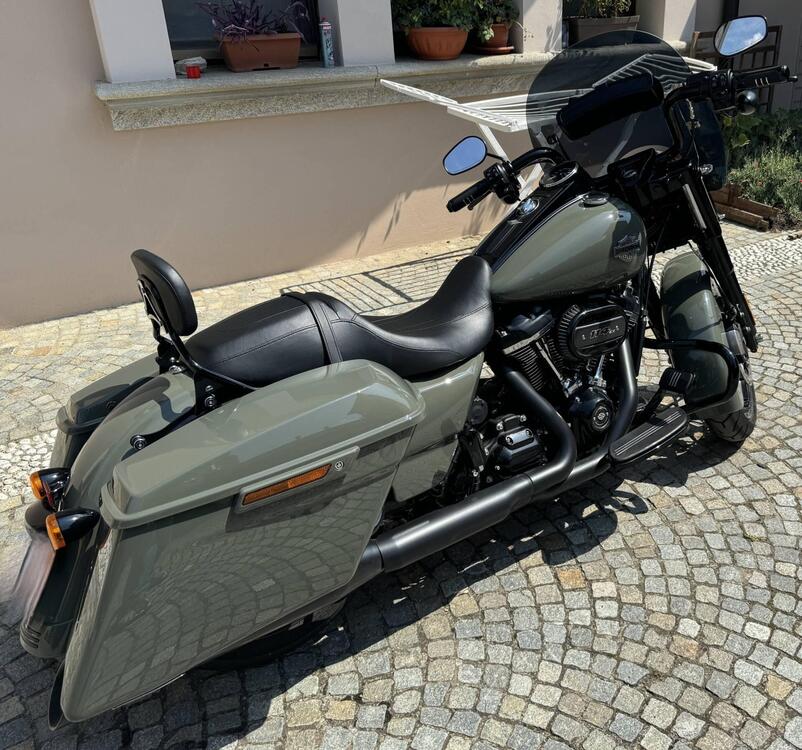 Harley-Davidson 114 Road King Special (2019 - 20) - FLHR (2)