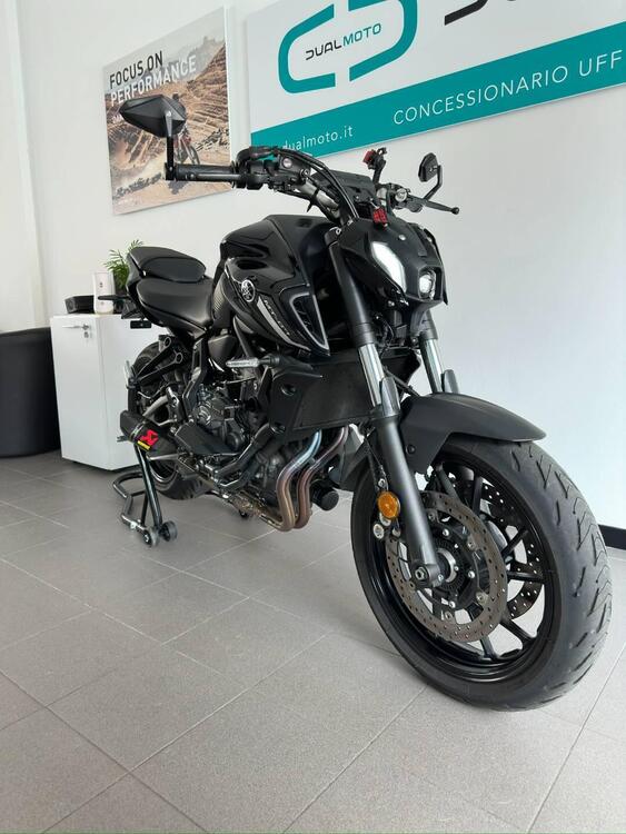 Yamaha MT-07 Pure (2023 - 24)