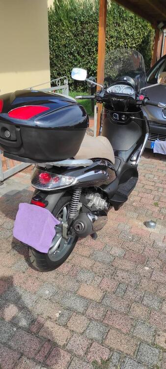 Piaggio Beverly 300 i.e. (2010 - 16) (3)