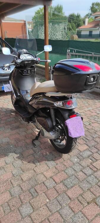 Piaggio Beverly 300 i.e. (2010 - 16) (4)