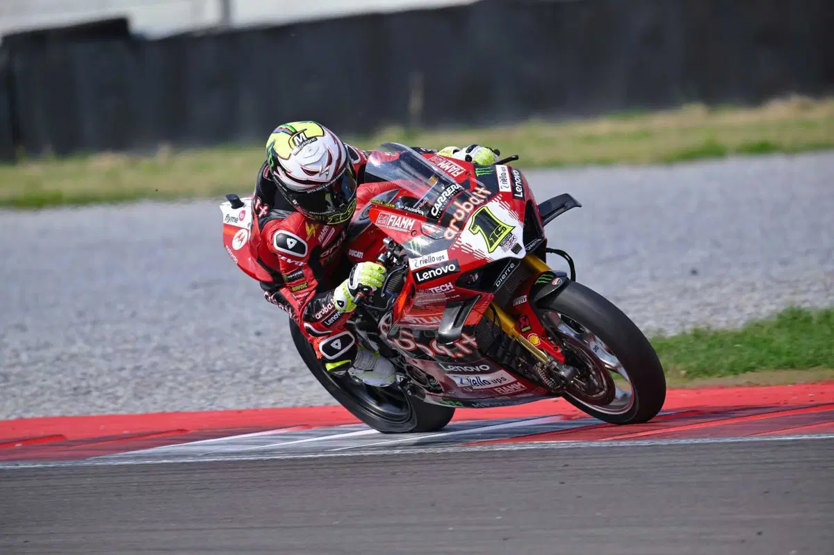 DopoGP SBK: il round di Cremona ha un solo vincitore: Danilo Petrucci! Con Carlo Baldi, Antonio Privitera e Danilo Petrucci [LIVE oggi alle 18:30] (10)