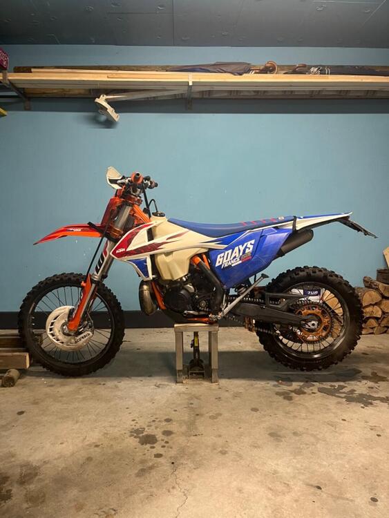 KTM EXC 300 E Six Days TPI (2018) (3)