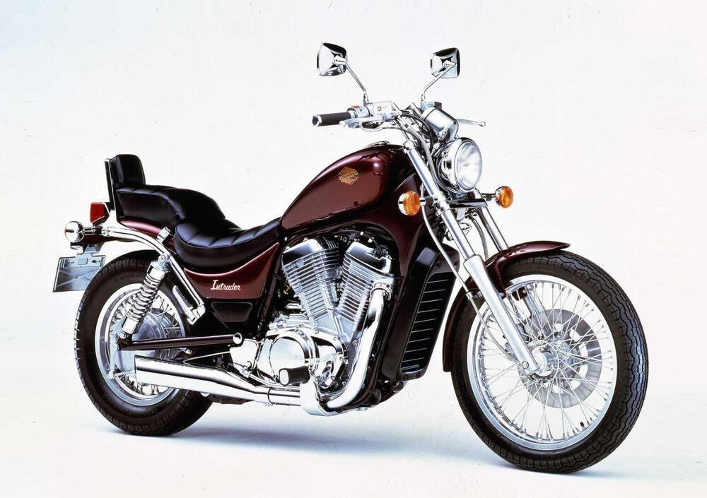 Suzuki VS 750 GPL