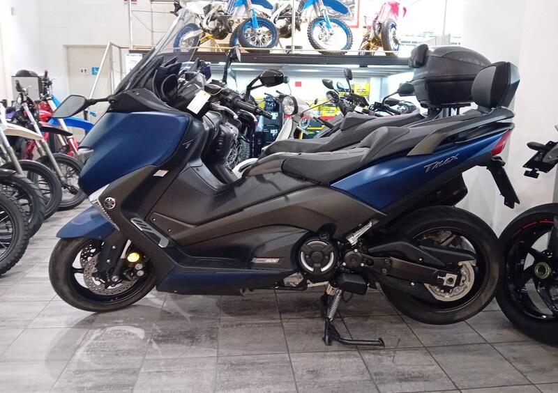 Max 530 Tmax Usato Quotazione T Max 500 Annuncio Moto Yamaha T Max