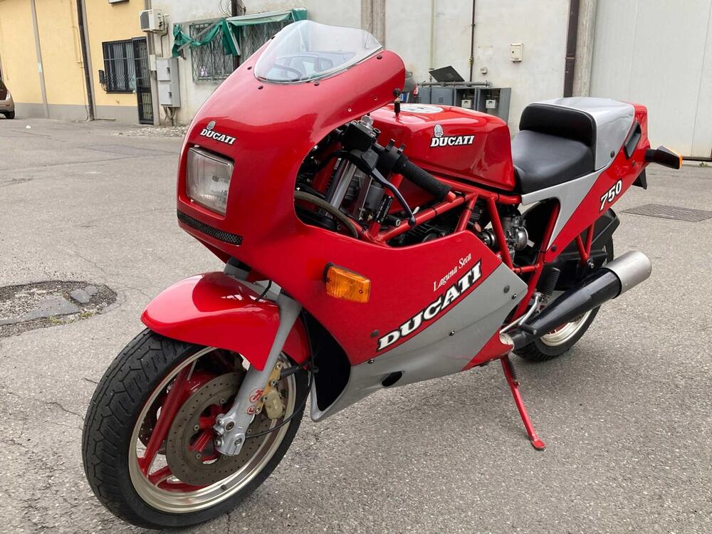 Ducati 750 F1 Laguna Seca (3)