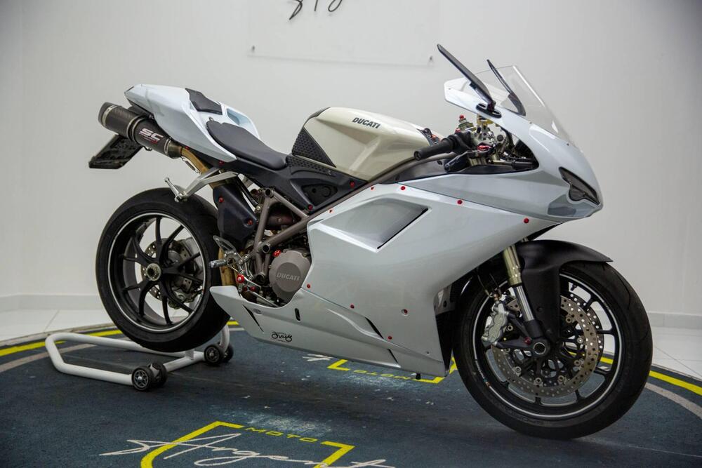 Ducati 848 (2007 - 13) (2)