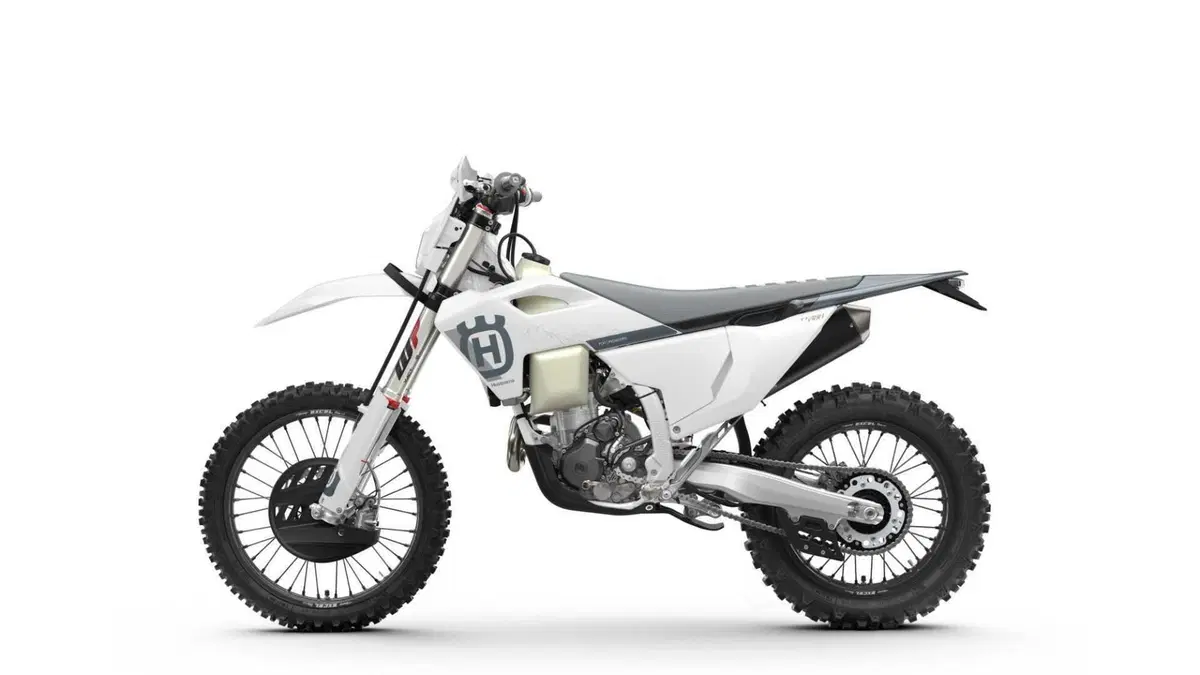 Husqvarna FE 350 FE 350 Pro (2025) (3)