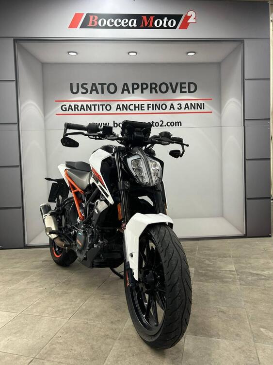 KTM 125 Duke (2021 - 23) (2)