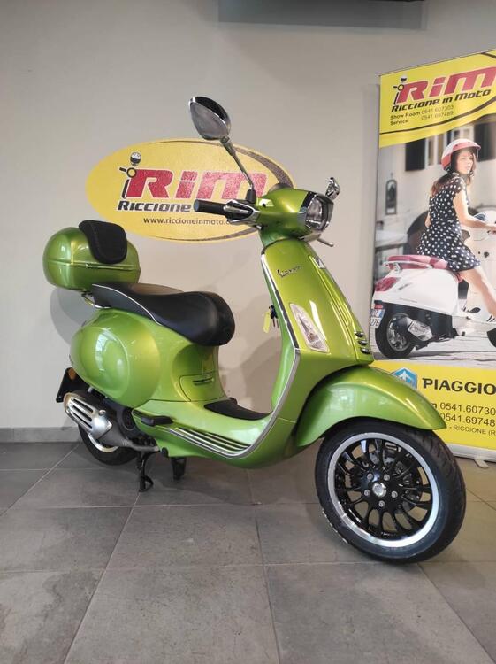 Vespa Sprint 125 3V i-get ABS (2017 - 18) (3)