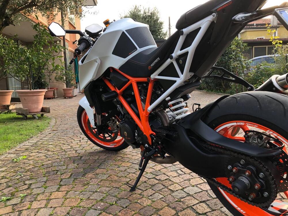 KTM 1290 Super Duke R ABS (2017 - 18) (3)