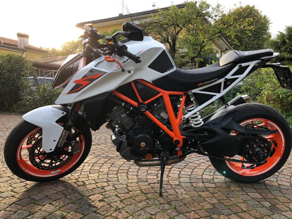 KTM 1290 Super Duke R ABS (2017 - 18) (5)