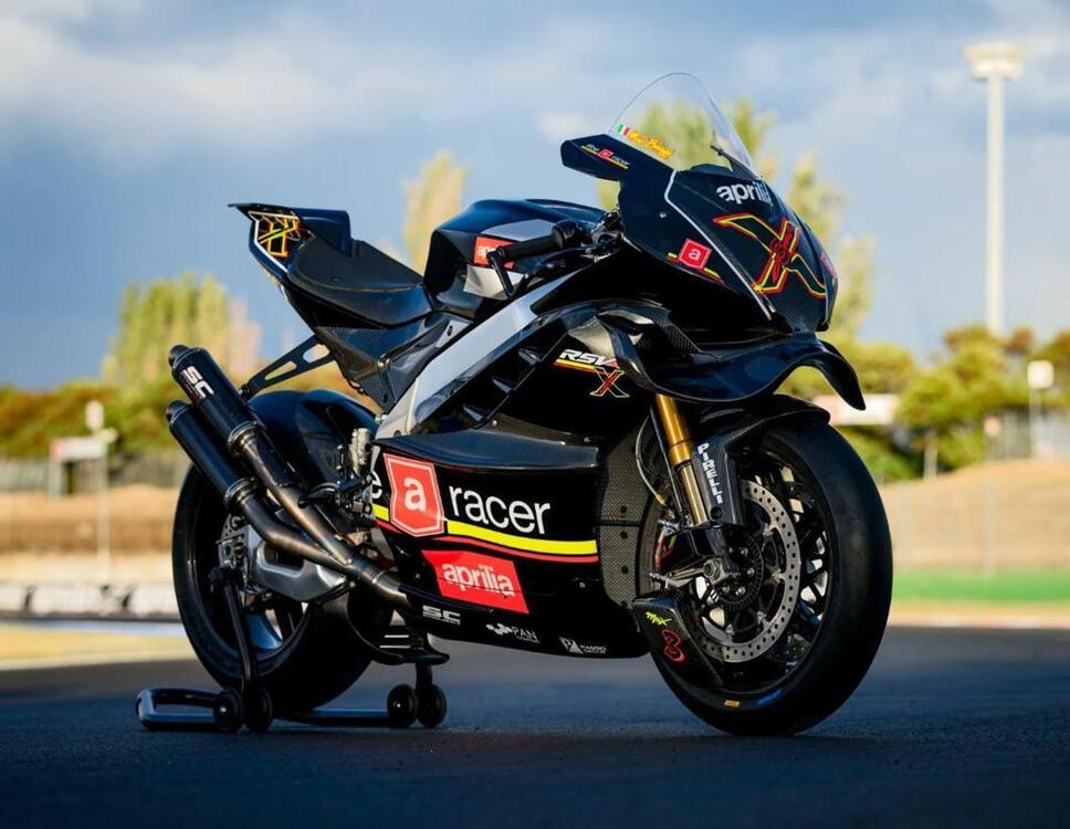 Aprilia RSV4 1100 X ex3ma (2024)