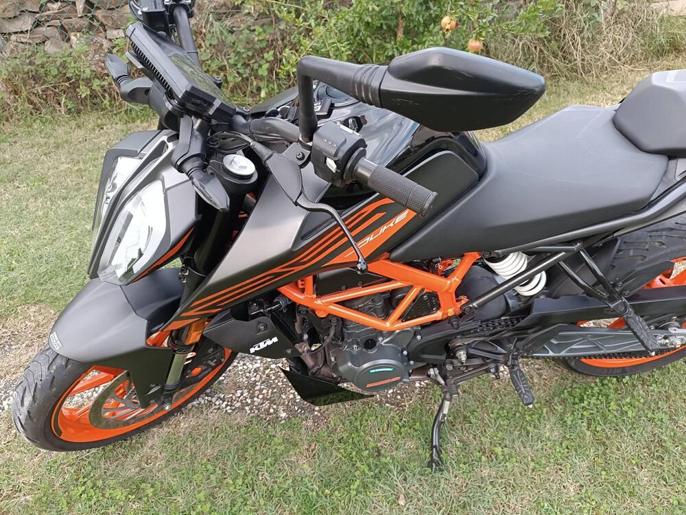 KTM 125 Duke (2021 - 23) (3)