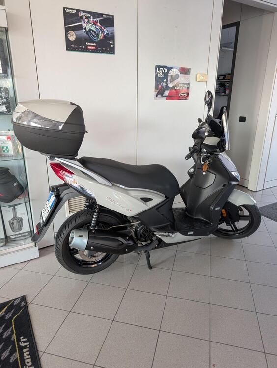 Kymco Agility 125 R16 + (2015 - 17) (4)