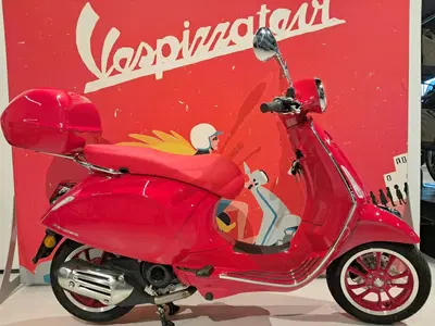 Vespa Primavera 50 RED (2023 - 26) nuova