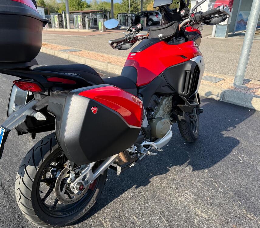 Ducati Multistrada V4 S (2021 - 24) (2)