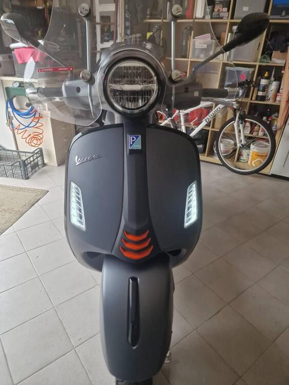 Vespa GTS 300 Super Sport (2023 - 24)