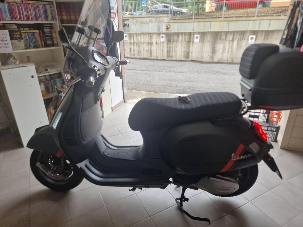 Vespa GTS 300 Super Sport (2023 - 24) (3)