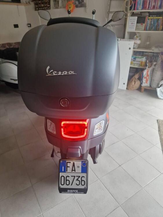 Vespa GTS 300 Super Sport (2023 - 24) (4)