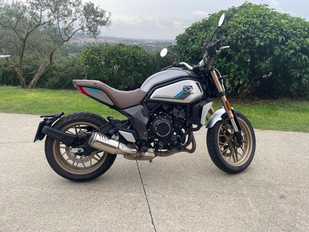 CFMOTO 700CL-X Heritage (2021 - 24)