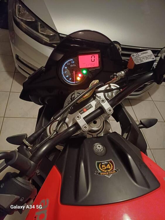 Aprilia Tuono 125 (2017 - 20) (2)