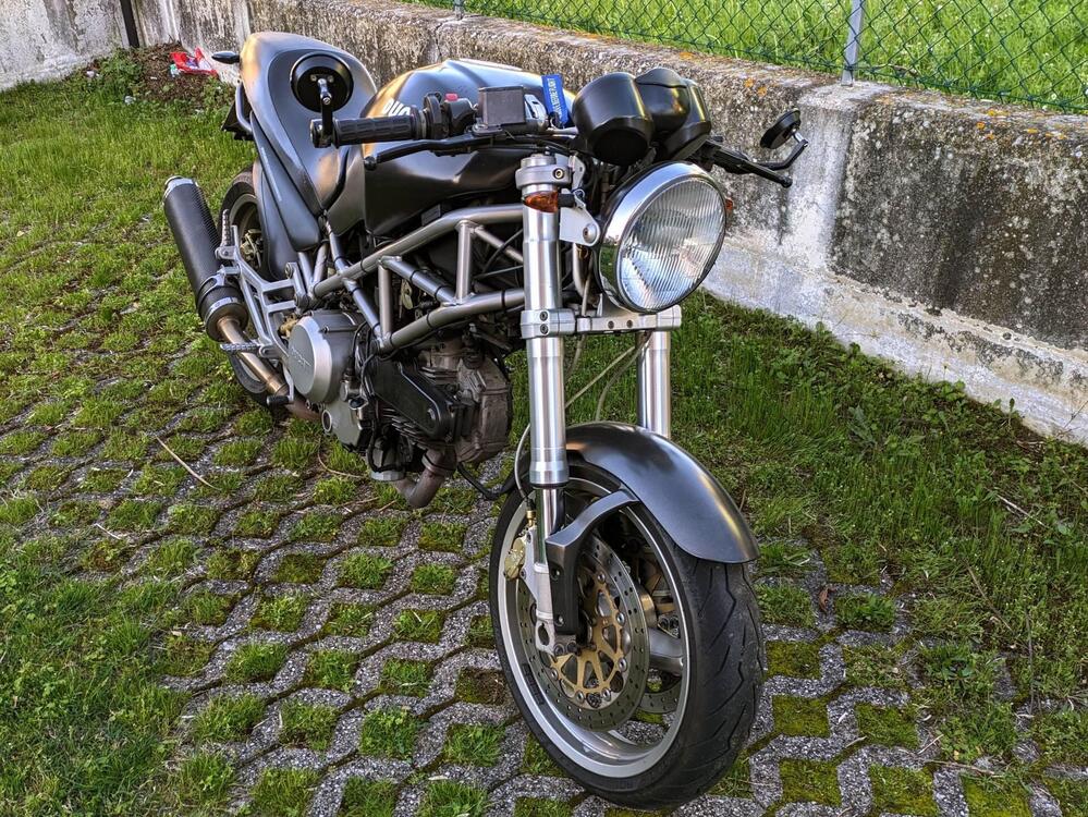 Ducati Monster 620 Dark (2003 - 06)