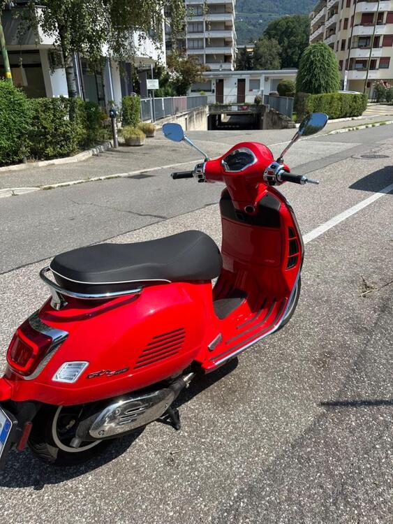 Vespa GTS 300 Super (2023 - 24) (3)