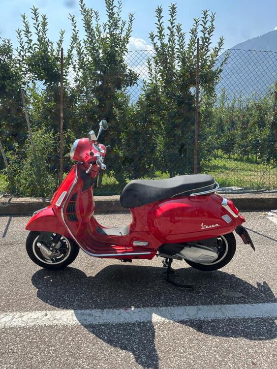 Vespa GTS 300 Super (2023 - 24) (5)