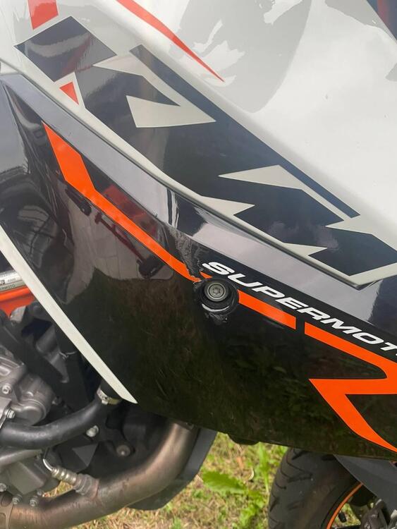 KTM 990 Supermoto R (2012 - 13) (3)