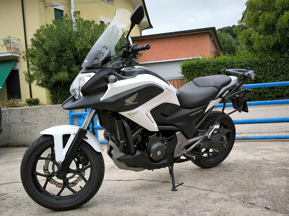 Honda NC 750 X DCT ABS (2014 - 15) (2)