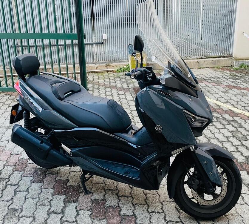 Yamaha X-Max 300 Tech Max (2020) (4)