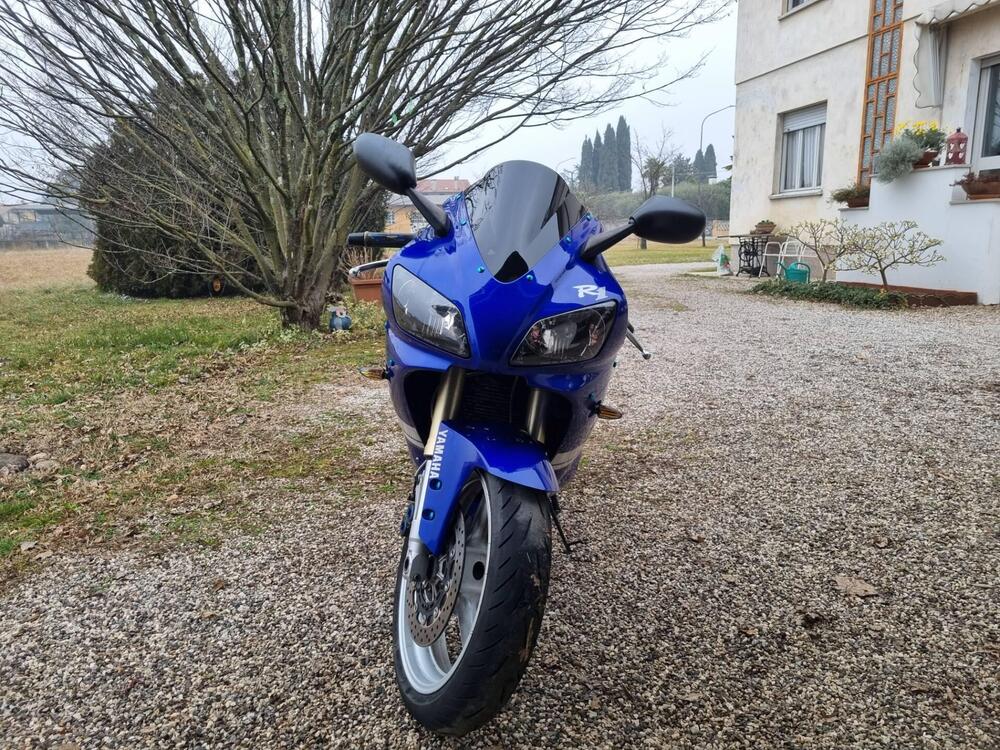 Yamaha YZF R1 (1998 - 99) (2)