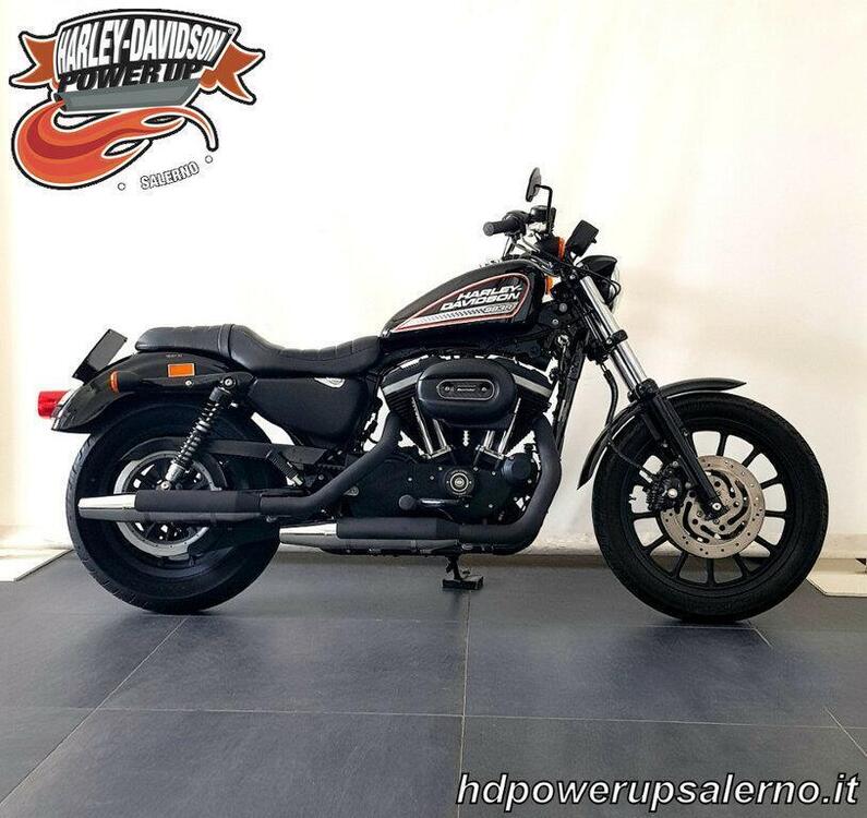 Harley-Davidson 883 R (2008 - 16) - XL 883R (2)