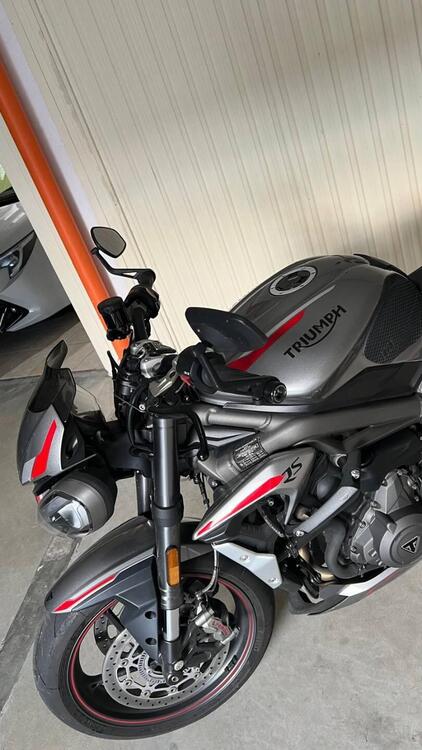 Triumph Street Triple RS (2020 - 22) (2)