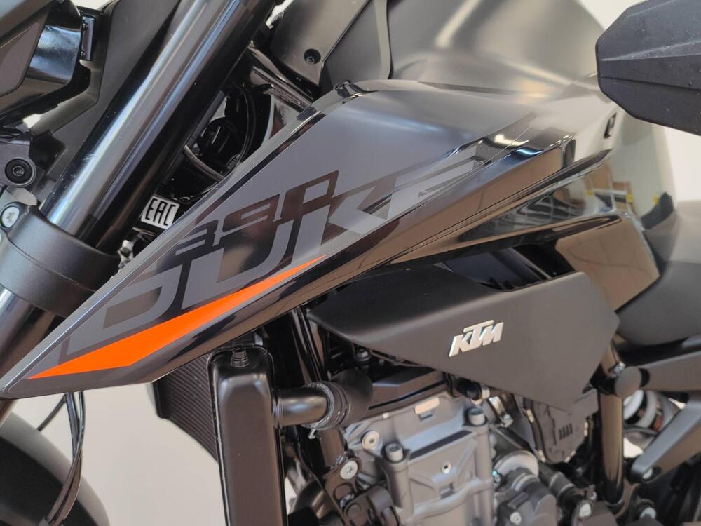 KTM 890 Duke (2021 - 23) (5)