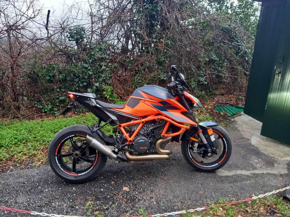 KTM 1290 Super Duke R (2020)