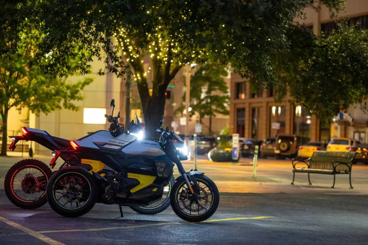 Can-Am Pulse e Origin, il TEST delle moto elettriche di domani [VIDEO]