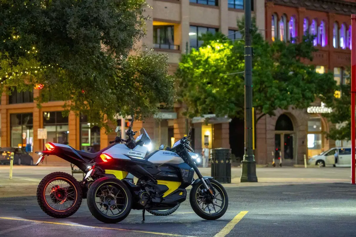 Can-Am Pulse e Origin, il TEST delle moto elettriche di domani [VIDEO] (7)
