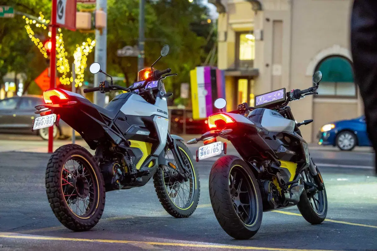 Can-Am Pulse e Origin, il TEST delle moto elettriche di domani [VIDEO] (9)